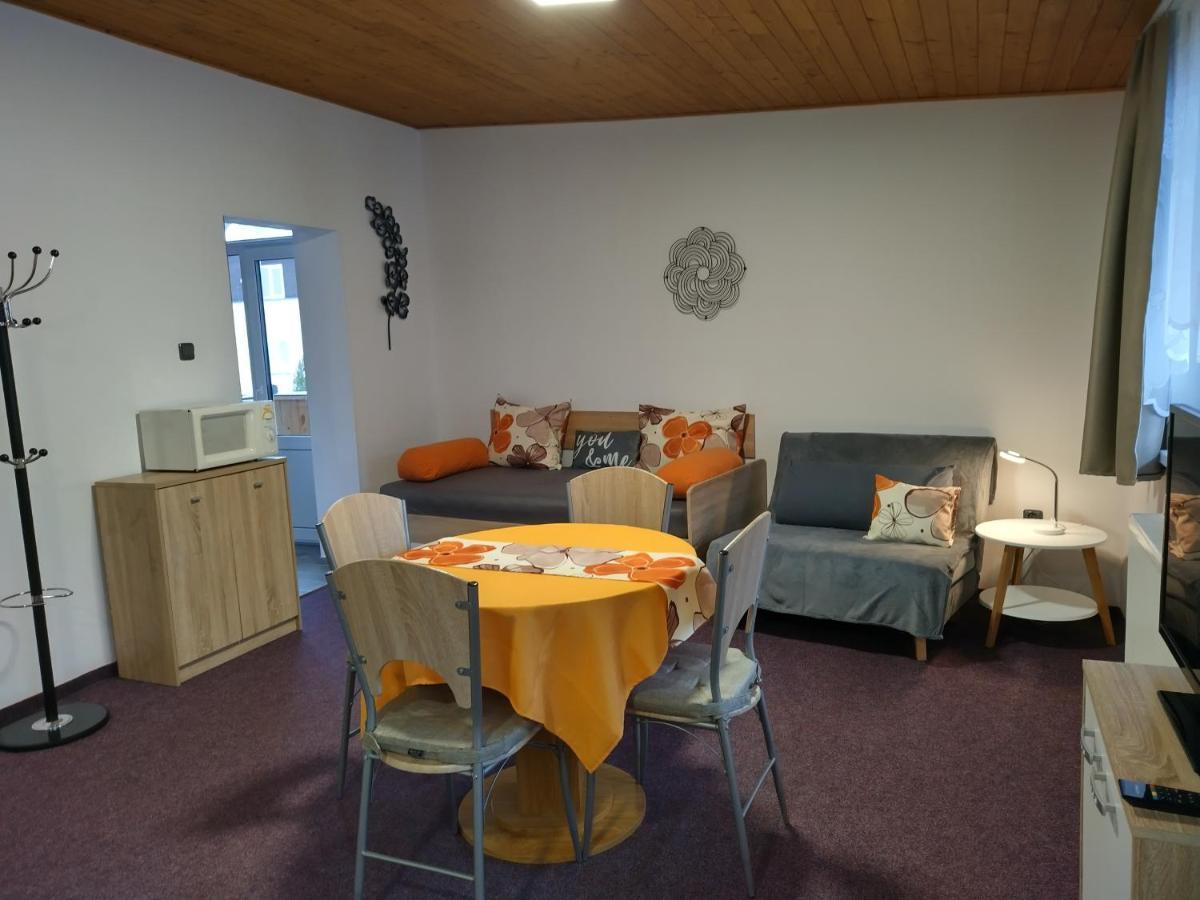 Apartmany Puskarcikova Гаррахов Екстер'єр фото