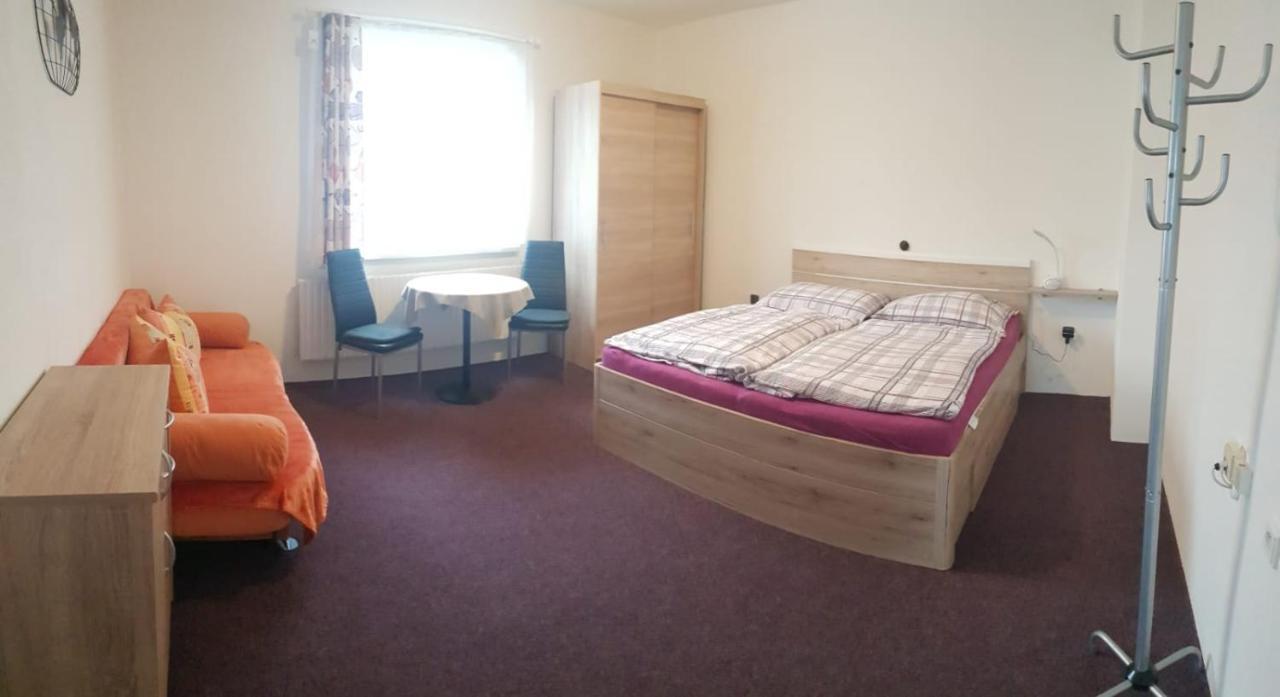 Apartmany Puskarcikova Гаррахов Екстер'єр фото
